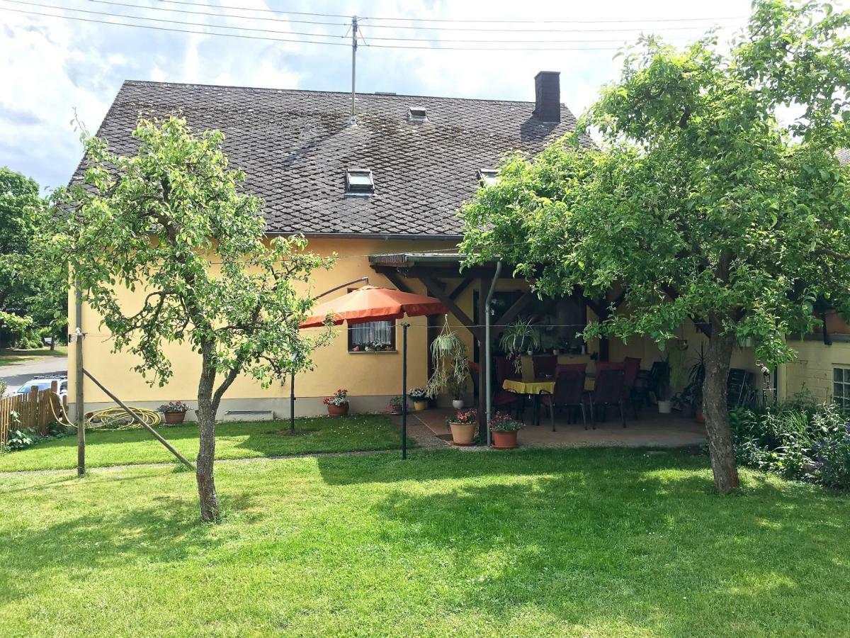 Gaestehaus Hoffmann Farschweiler Экстерьер фото